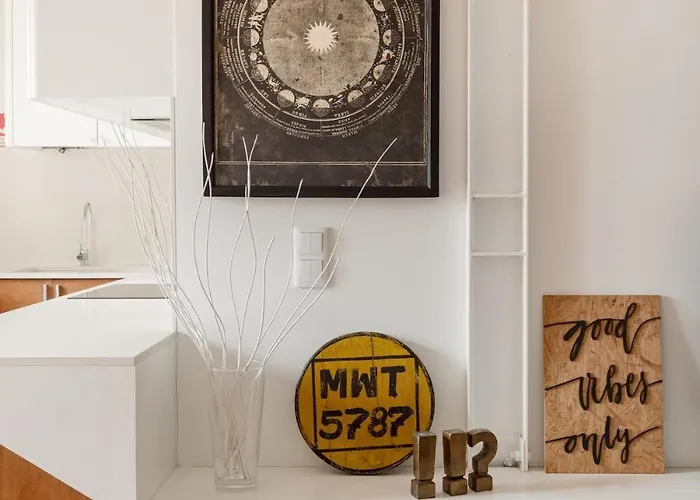 Alfama River Light Sunlit Views 아파트